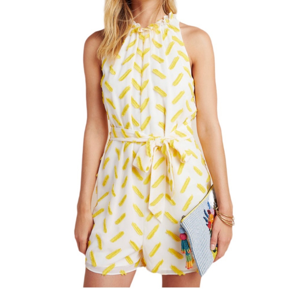 Ali & Jay Corina Textured Romper - Sz M